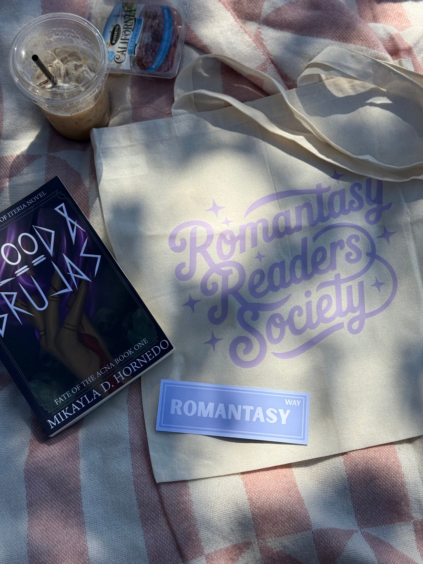 Romantasy Readers Society Tote Bag
