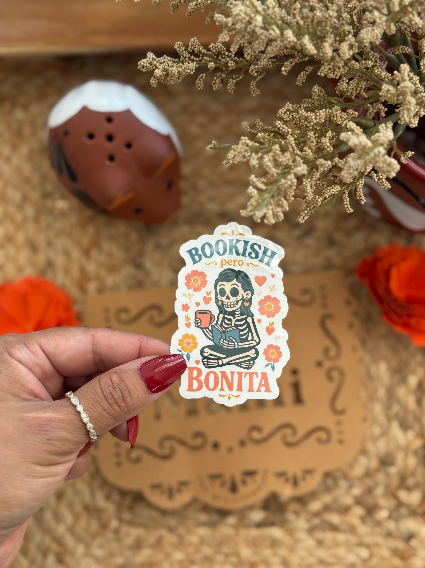 Bookish pero Bonita Sticker