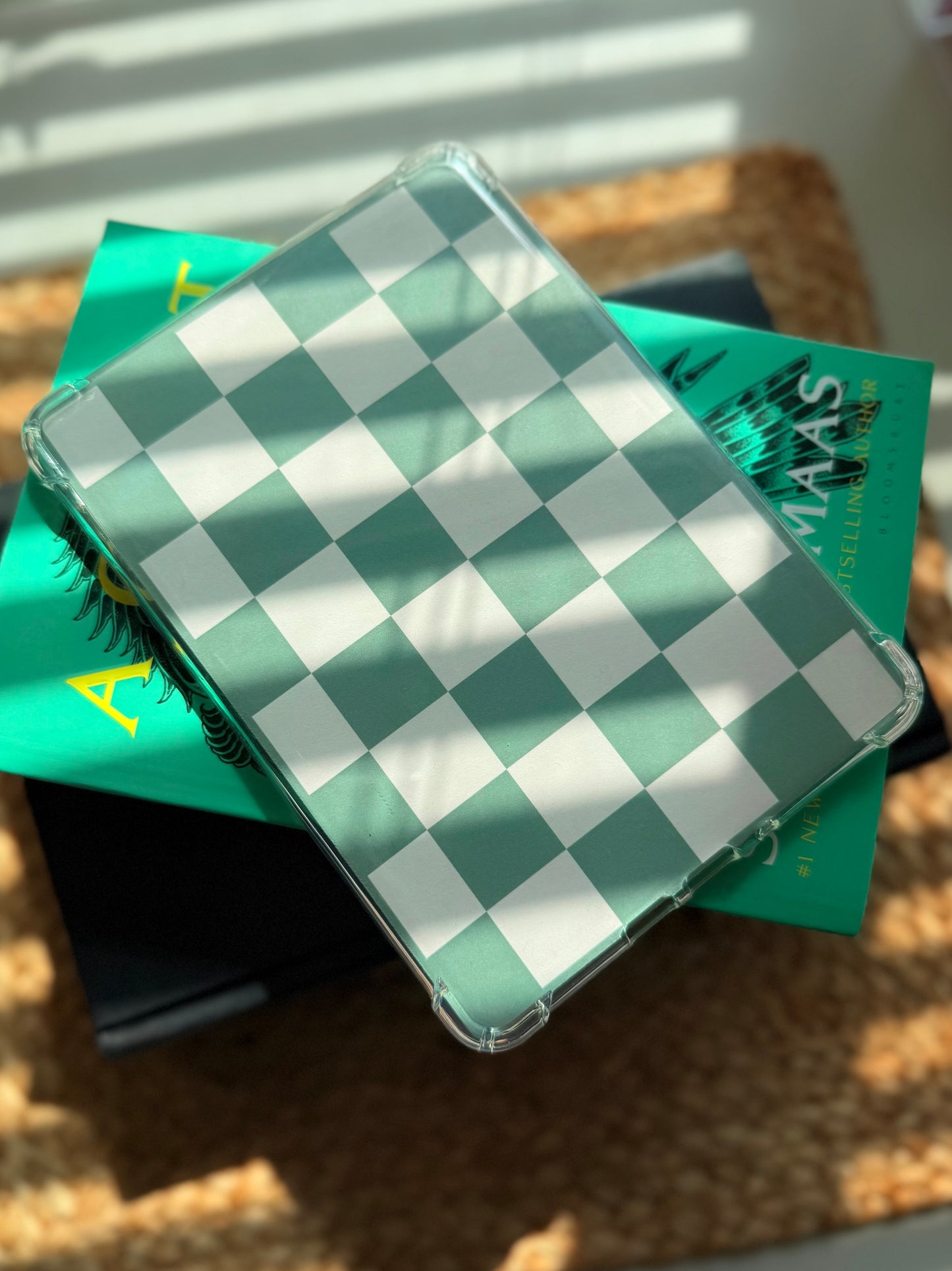 Checkered Kindle Inserts
