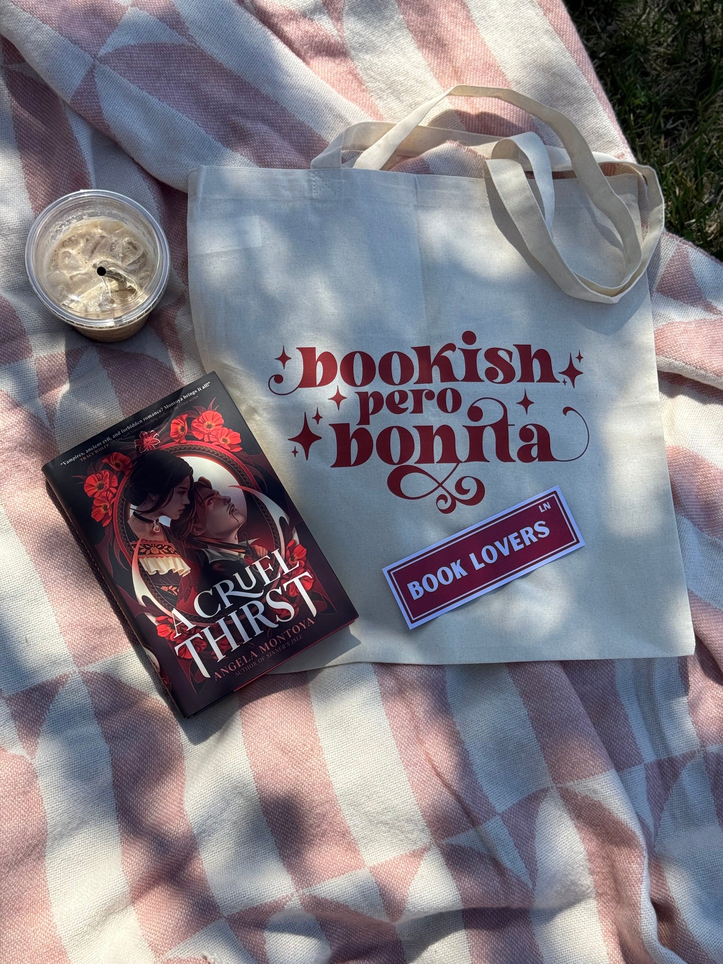 Bookish Pero Bonita Tote Bag