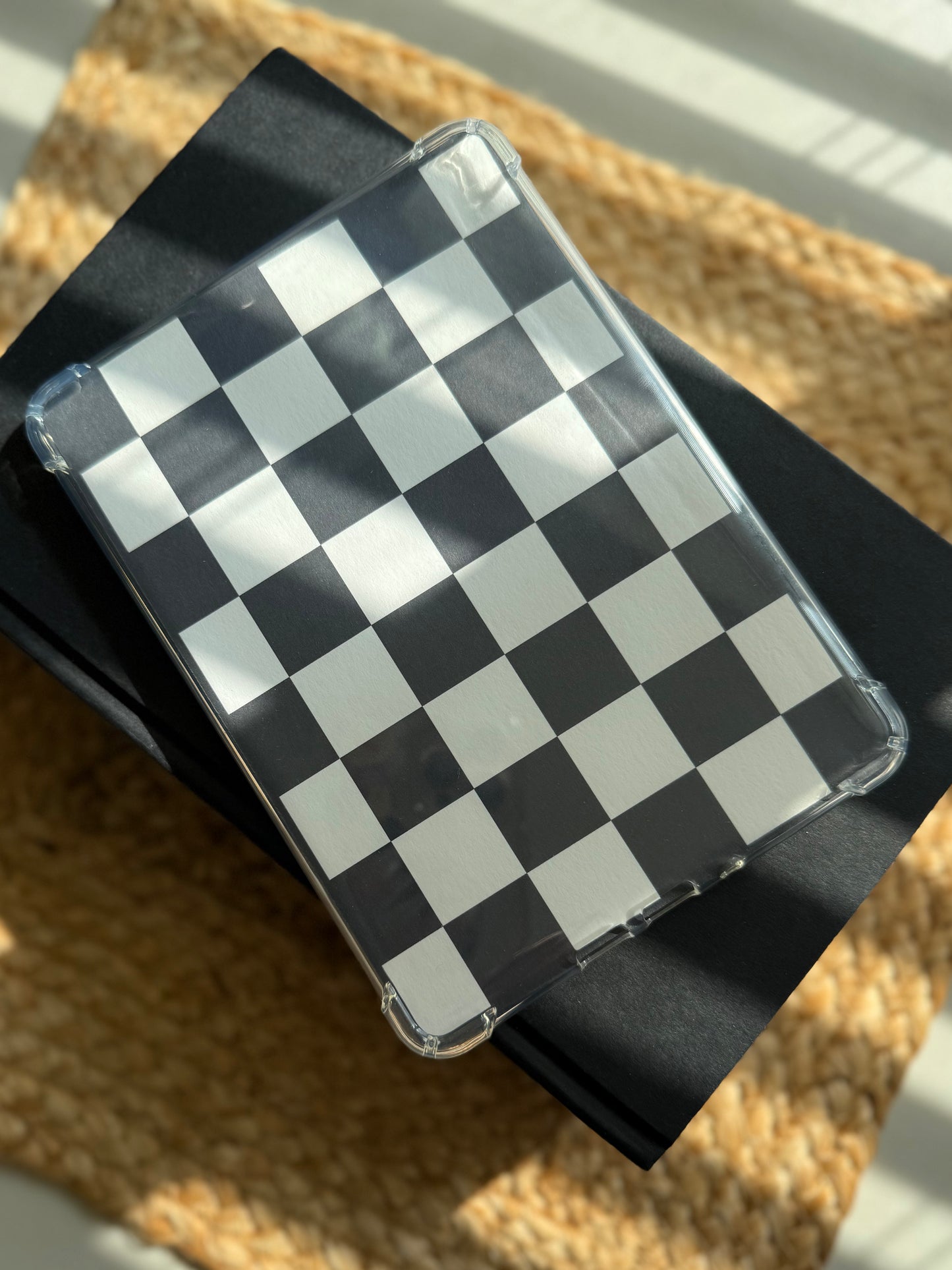 Checkered Kindle Inserts